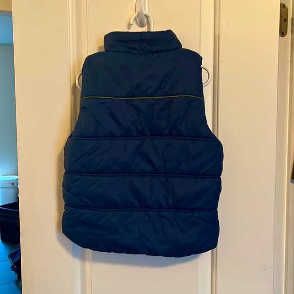 Woodland Puffer Vest - Picture 2 of 2